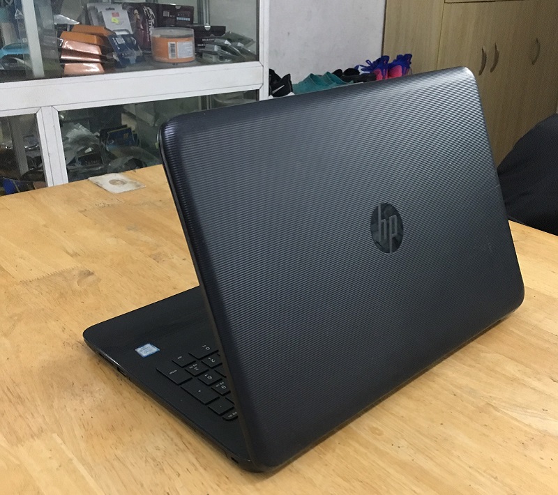 HP Notebook 15-ay526tu -3