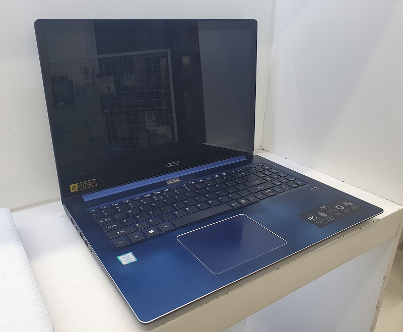 Laptop Acer Swift 3 SF315-51