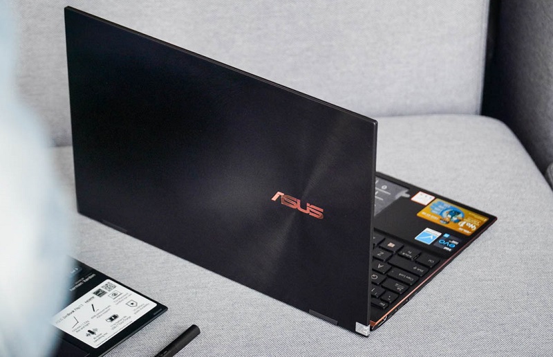 Asus ZenBook Flip S UX371-Thiết kế đẳng câp quý phái